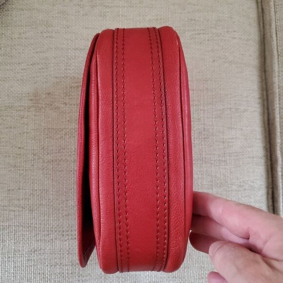 Frye Lucy Leather Saddle Bag in Red - NEW - Picture 8 of 16